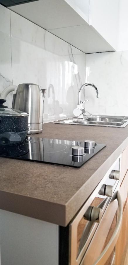 Spacious And Cozy Apartment - Ajia Apartment تيرانا المظهر الخارجي الصورة