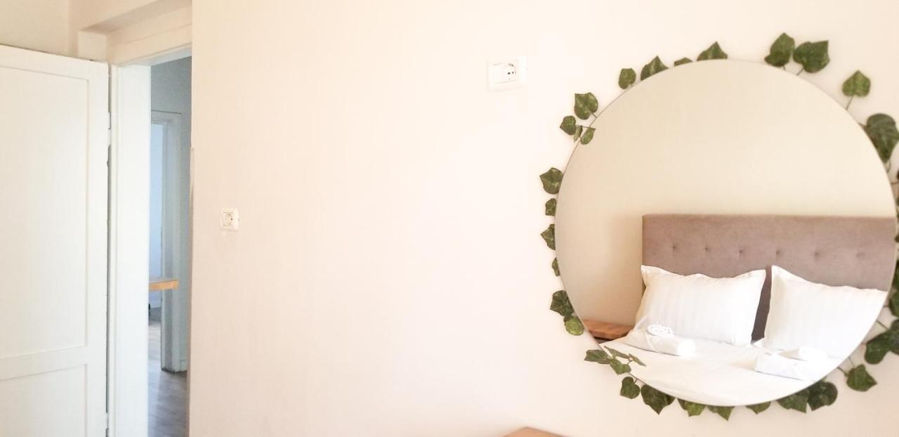 Spacious And Cozy Apartment - Ajia Apartment تيرانا المظهر الخارجي الصورة